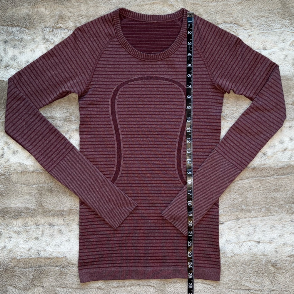 Lululemon Swiftly Tech Long Sleeve Crew in Heathered Bordeaux Drama Size 4 - Picture 8 of 15